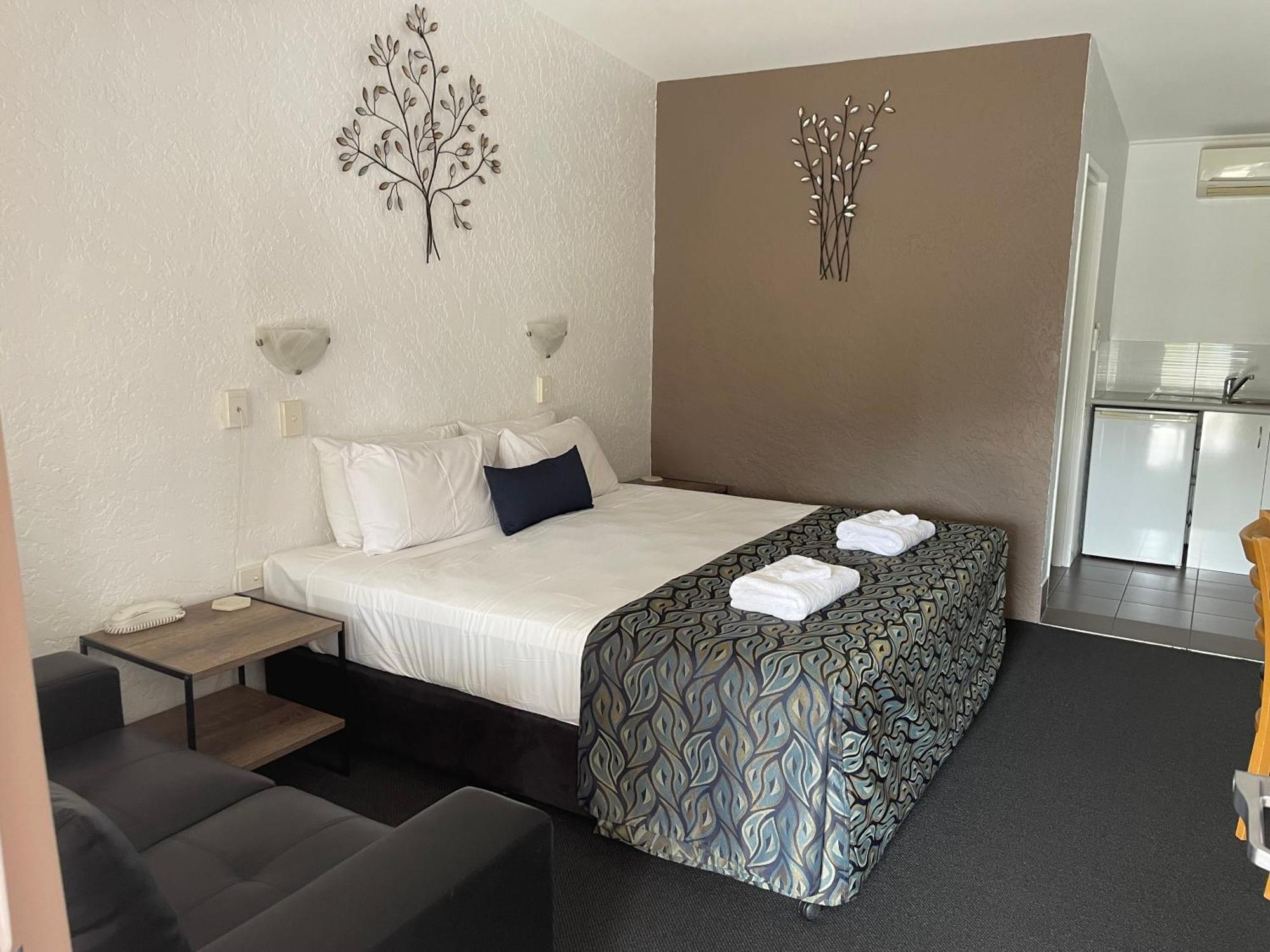 Bundaberg Spanish Motor Inn Екстер'єр фото