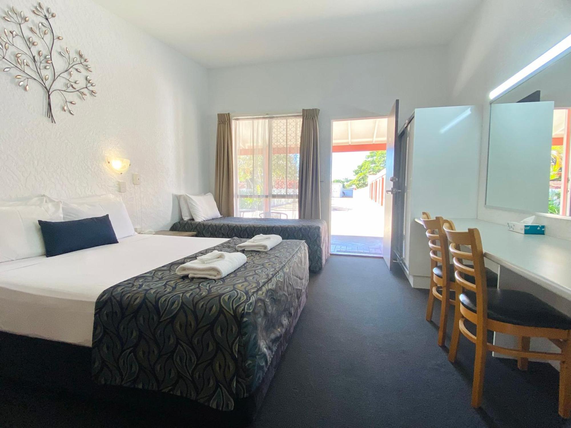 Bundaberg Spanish Motor Inn Екстер'єр фото