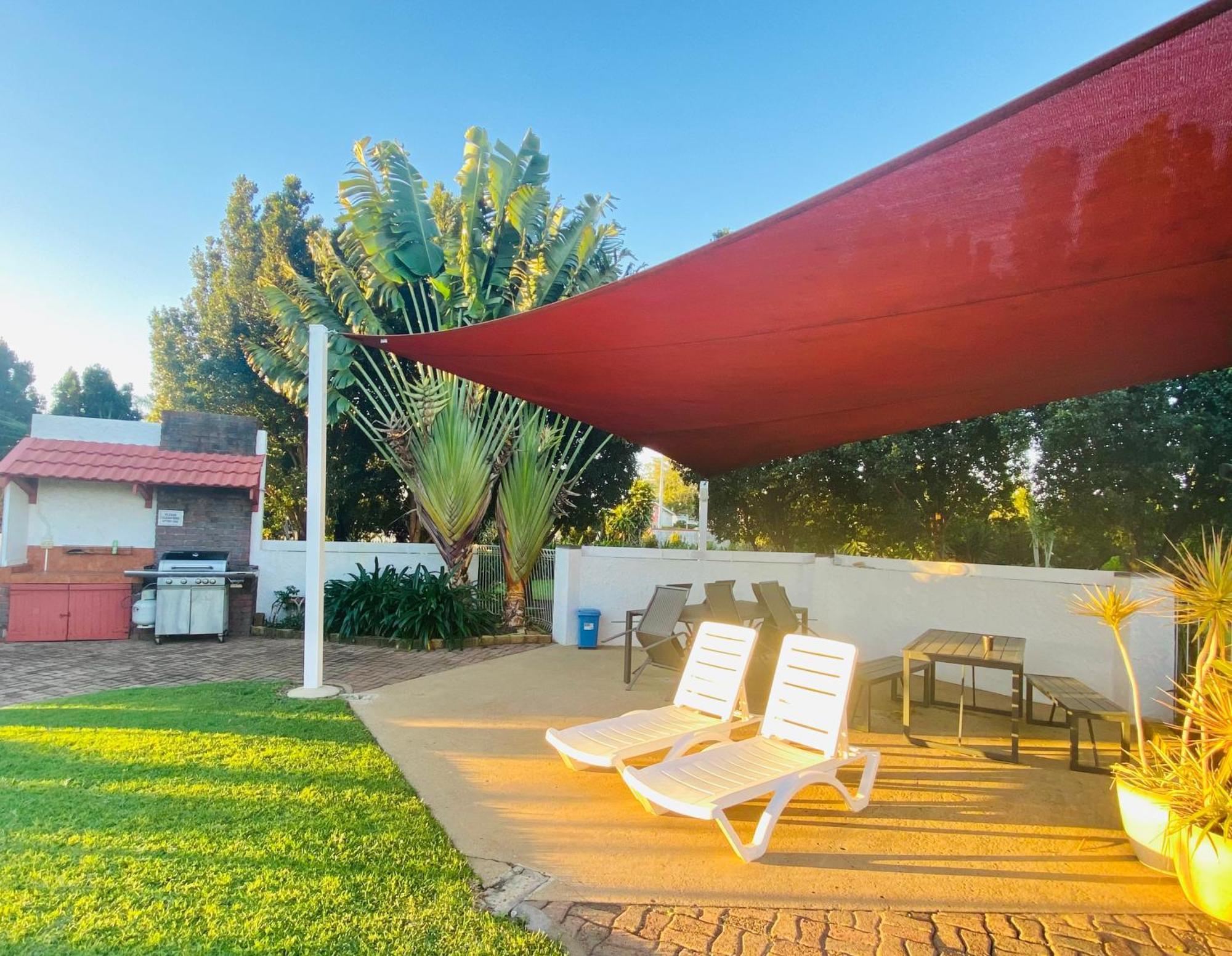 Bundaberg Spanish Motor Inn Екстер'єр фото