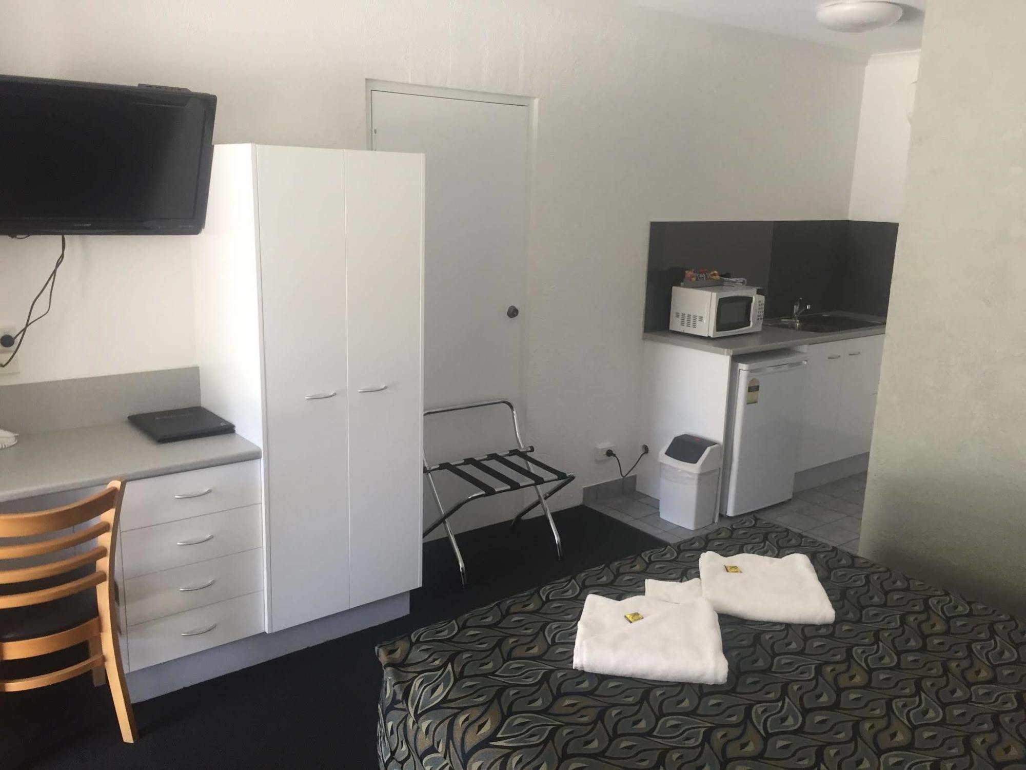 Bundaberg Spanish Motor Inn Екстер'єр фото